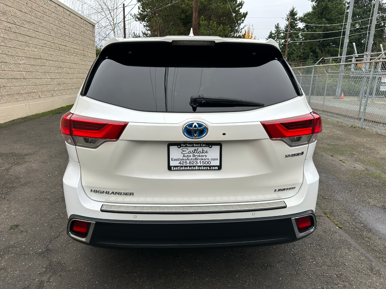 Toyota Highlander Hybrid Limited AWD 2019