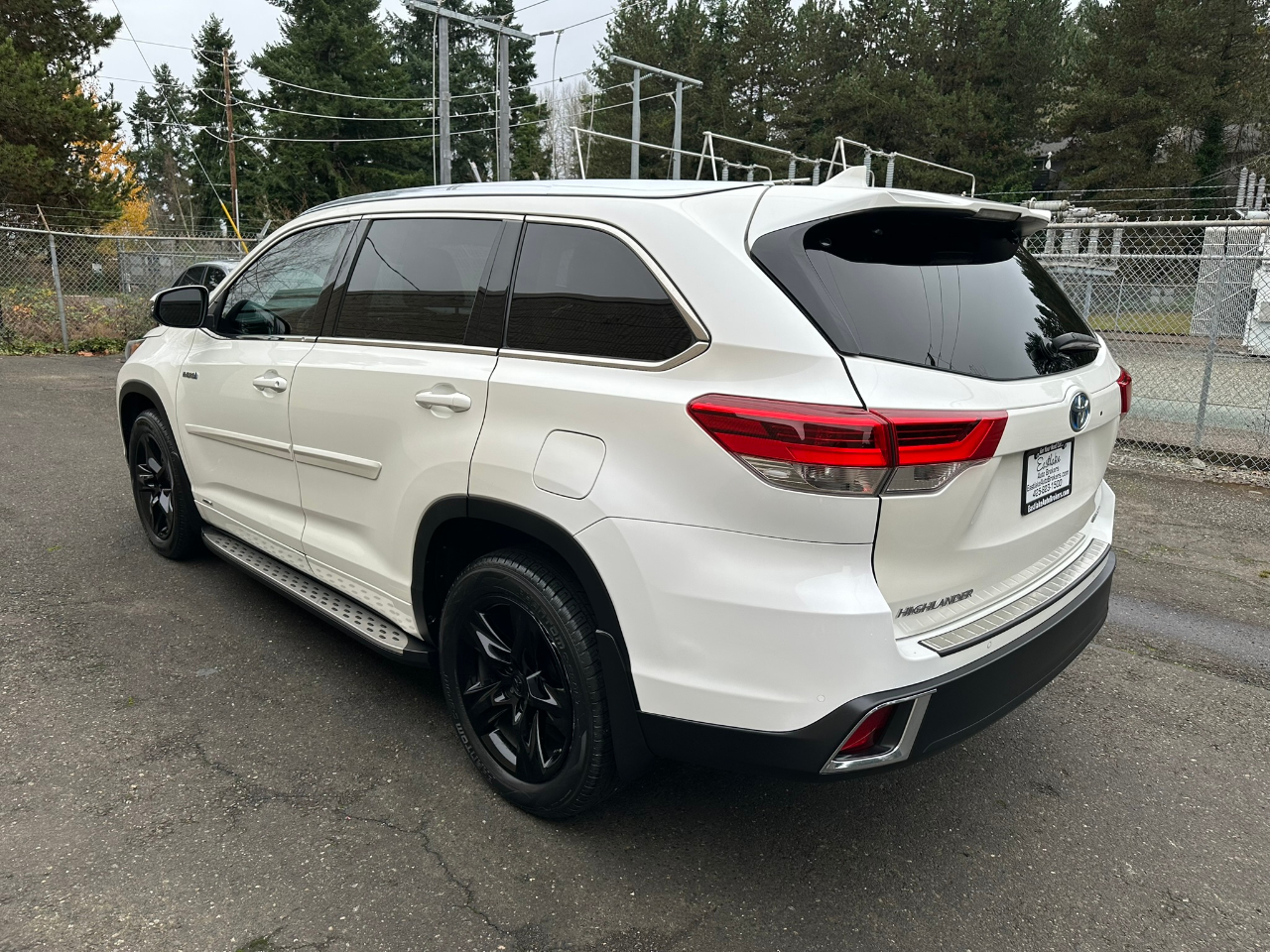 Toyota Highlander Hybrid Limited AWD 2019