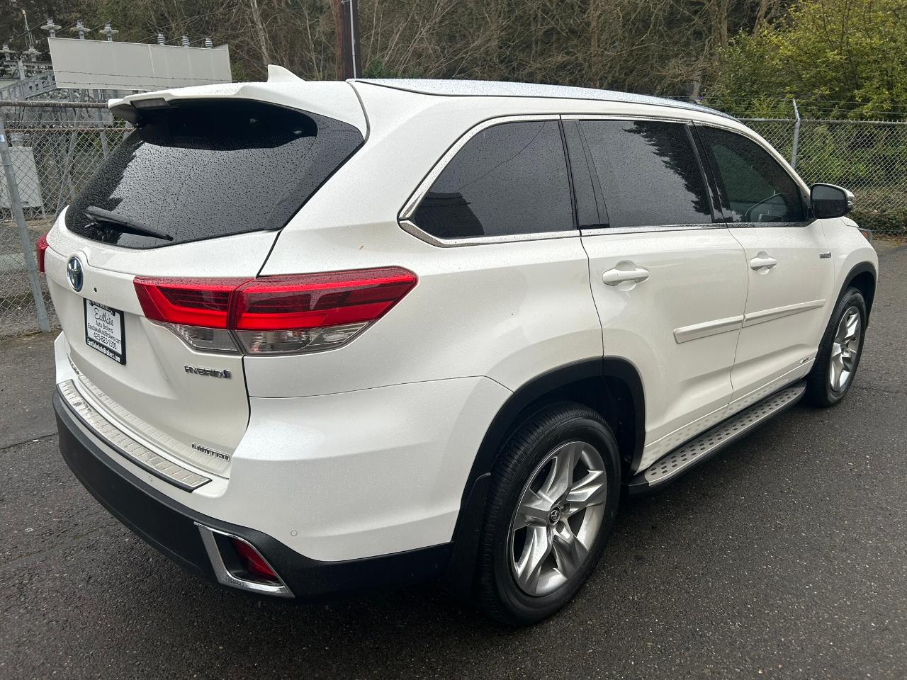 Toyota Highlander Hybrid Limited AWD 2019