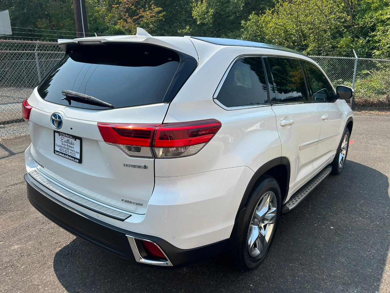 Toyota Highlander Hybrid Limited AWD 2019