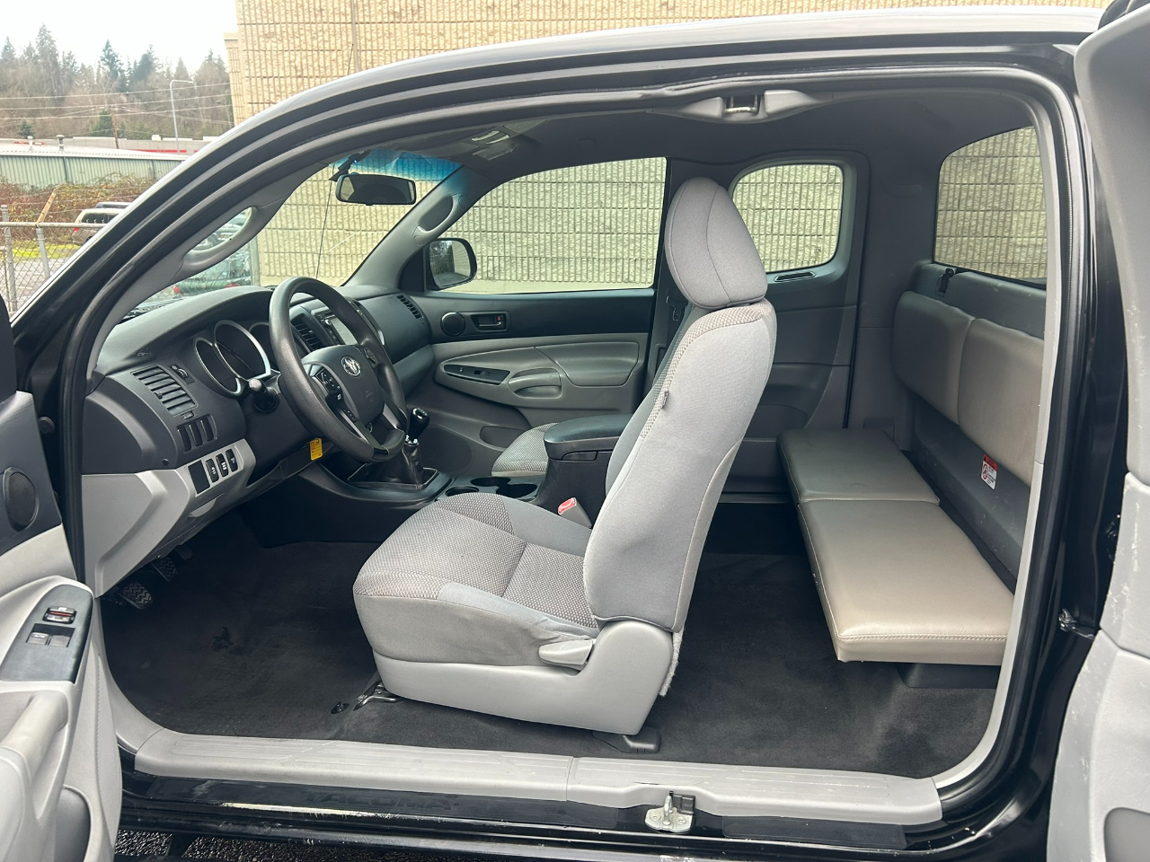 Toyota Tacoma Access Cab I4 5MT 4WD 2015