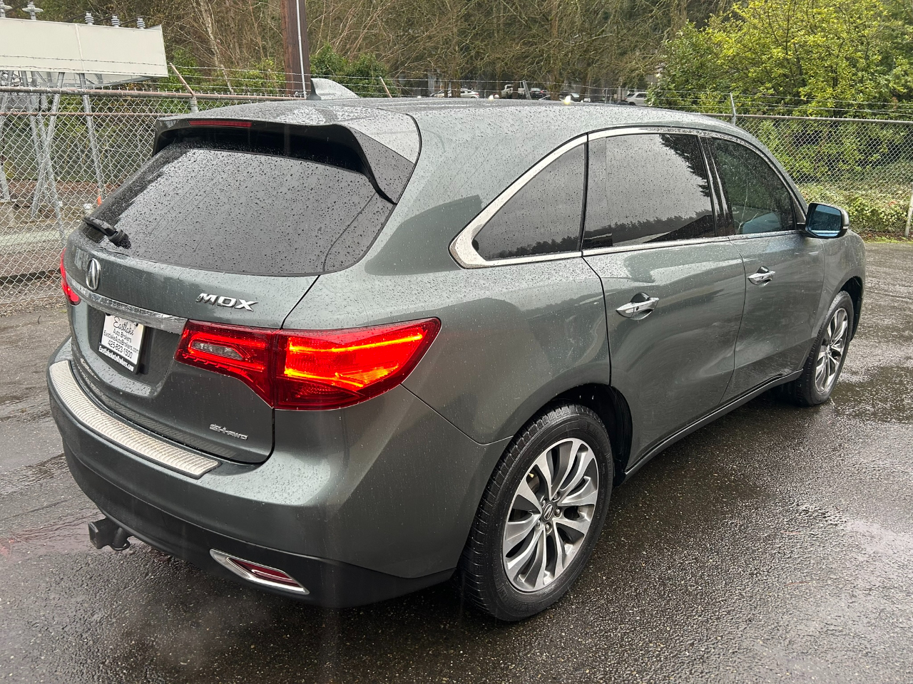 Acura MDX SH-AWD 6-Spd AT w/Tech Package 2015