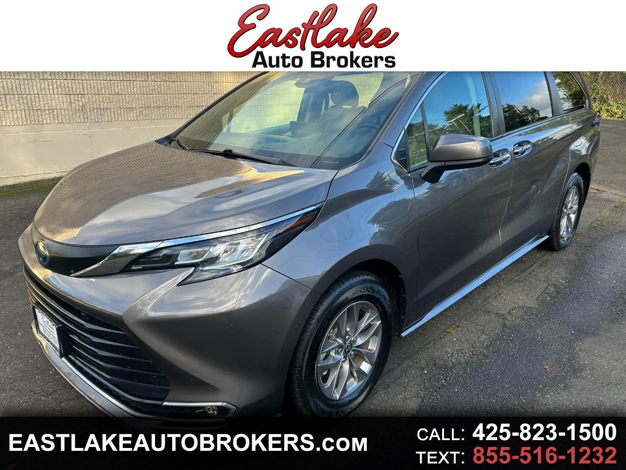 Toyota Sienna XLE 7-Passenger AWD 2022