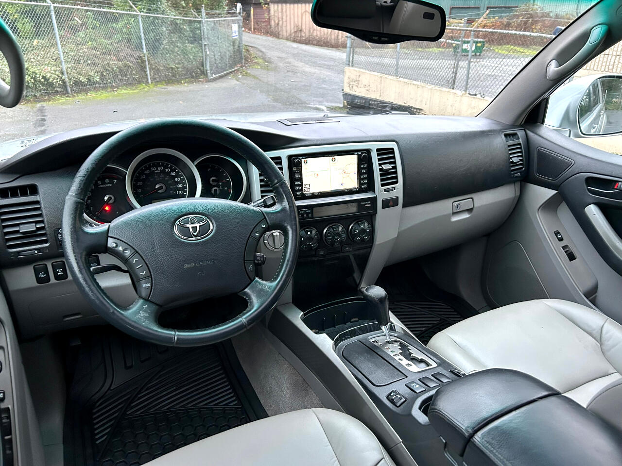 Toyota 4Runner Limited 4WD V8 2006