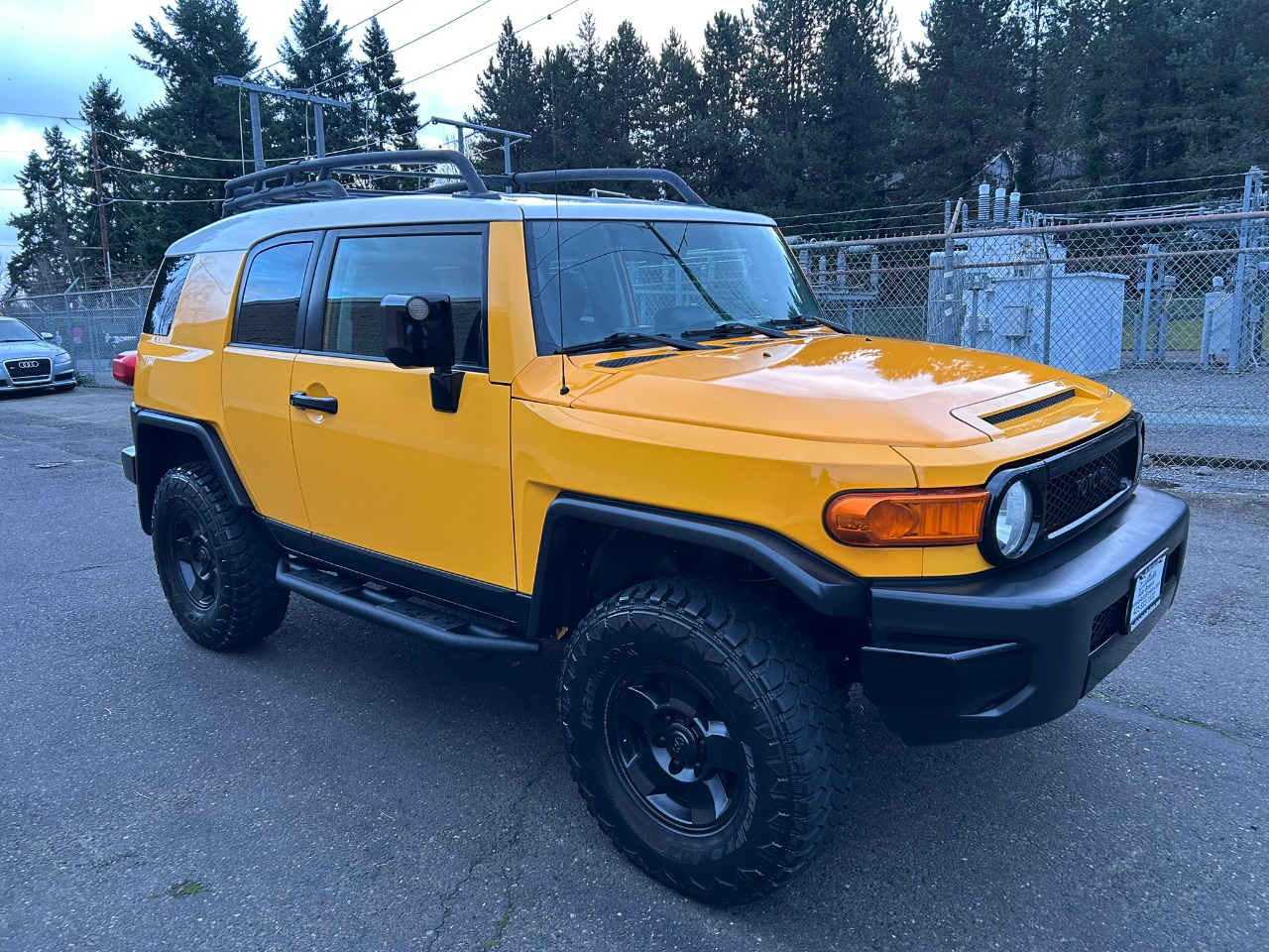 Toyota FJ Cruiser 4WD AT 2010
