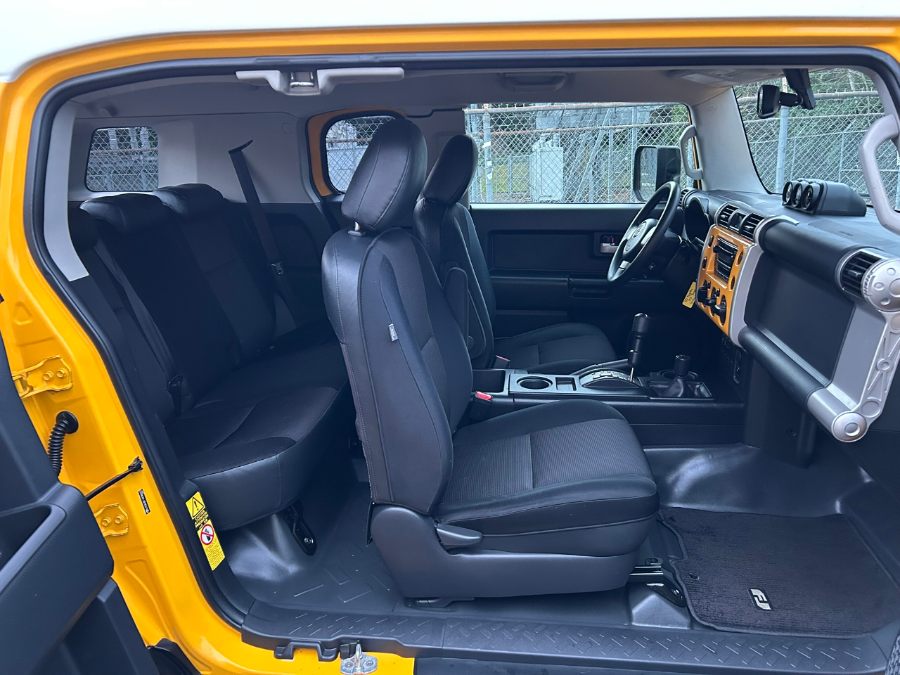 Toyota FJ Cruiser 4WD AT 2010