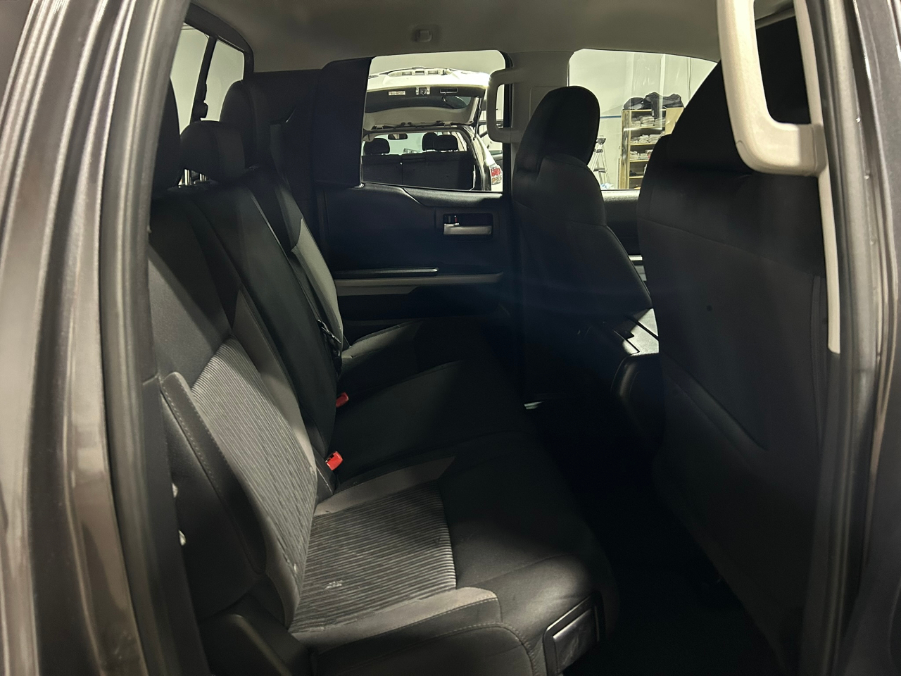 Toyota Tundra SR5 5.7L V8 FFV Double Cab 4WD 2016