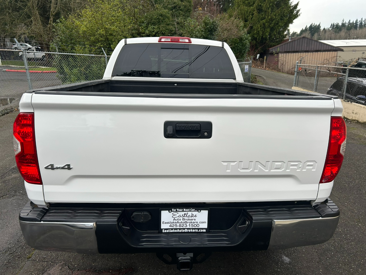 Toyota Tundra SR5 5.7L V8 Double Cab 4WD 2018