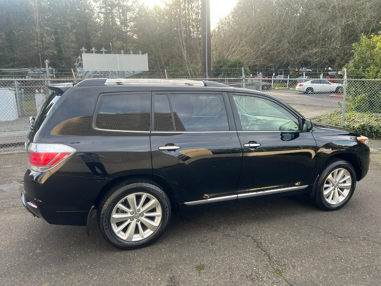 Toyota Highlander Hybrid Limited 4WD 2012
