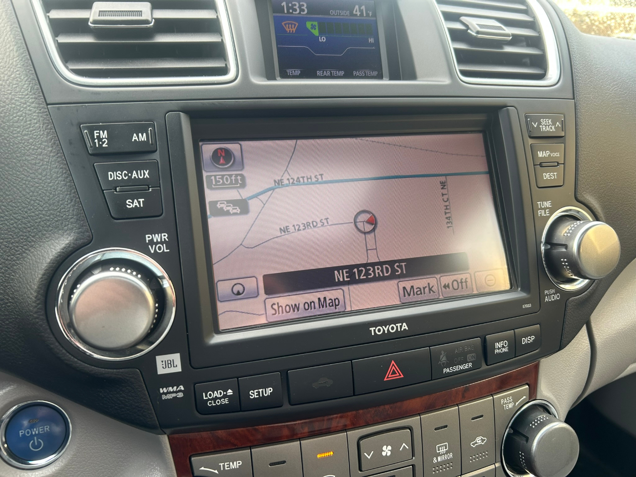 Toyota Highlander Hybrid Limited 4WD 2012