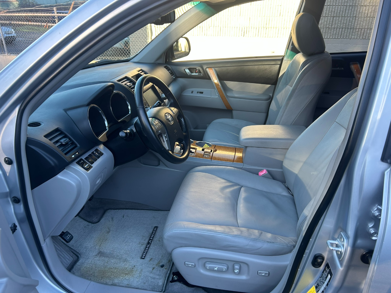 Toyota Highlander Hybrid Limited 4WD 2009