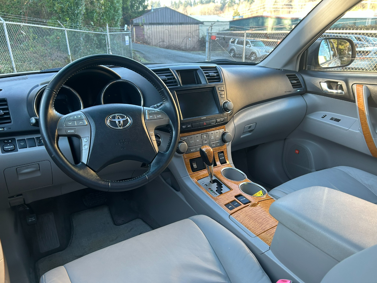 Toyota Highlander Hybrid Limited 4WD 2009