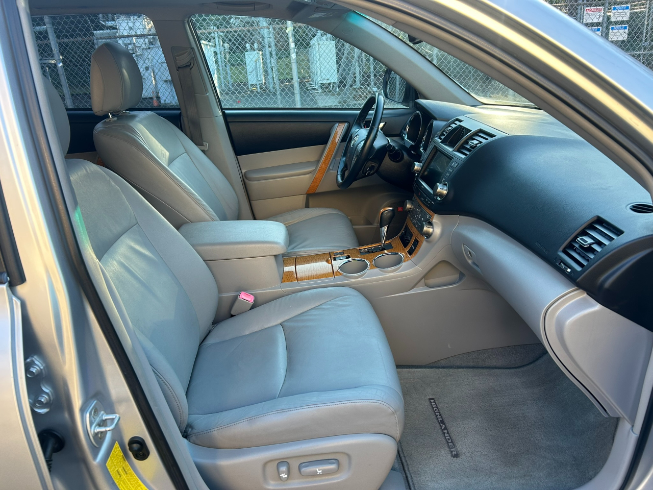 Toyota Highlander Hybrid Limited 4WD 2009