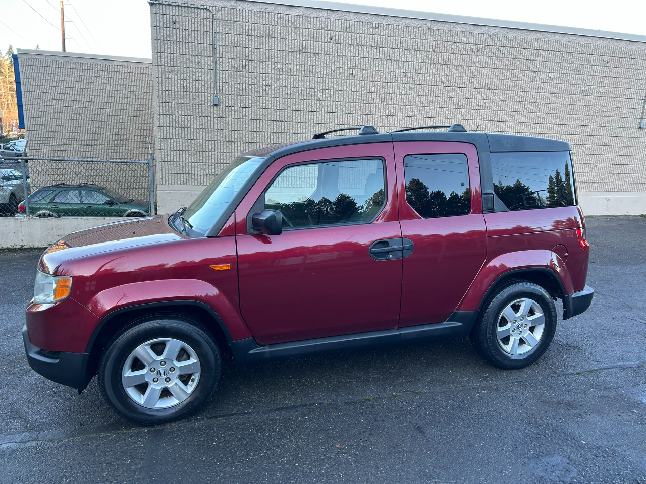 Honda Element EX 4WD AT 2010