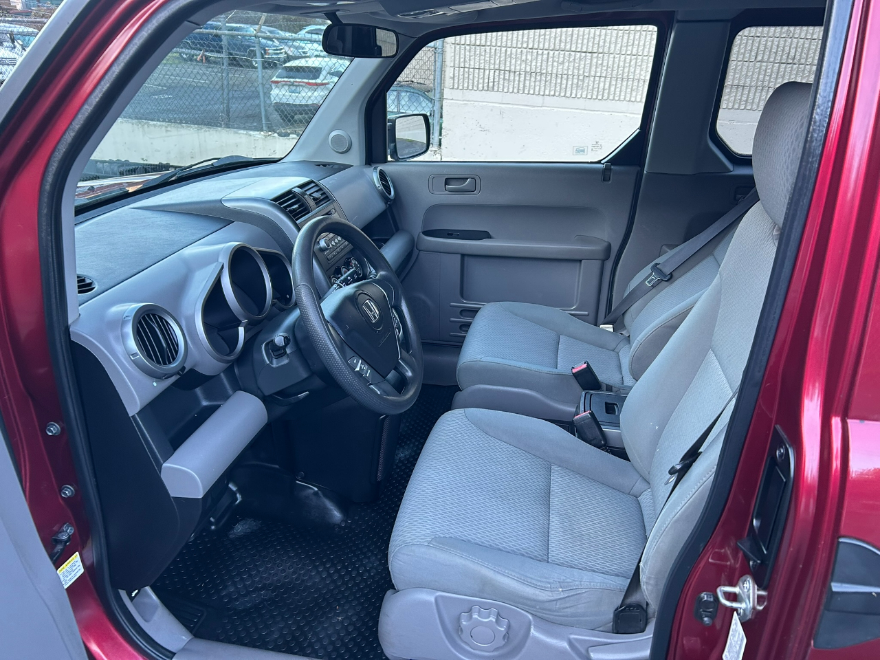 Honda Element EX 4WD AT 2010