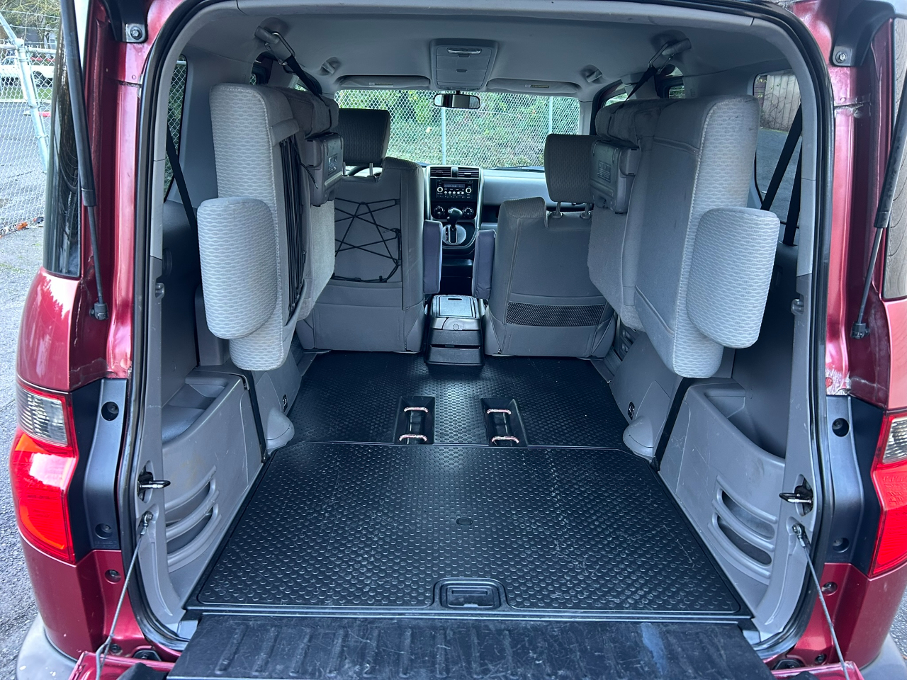 Honda Element EX 4WD AT 2010