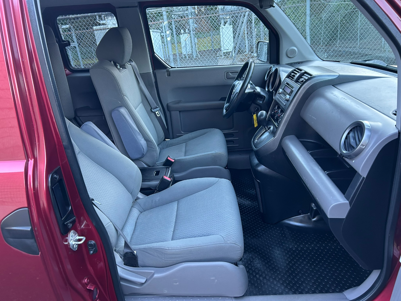 Honda Element EX 4WD AT 2010