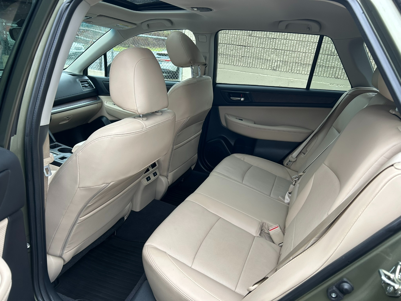 Subaru Outback 2.5i Limited 2017