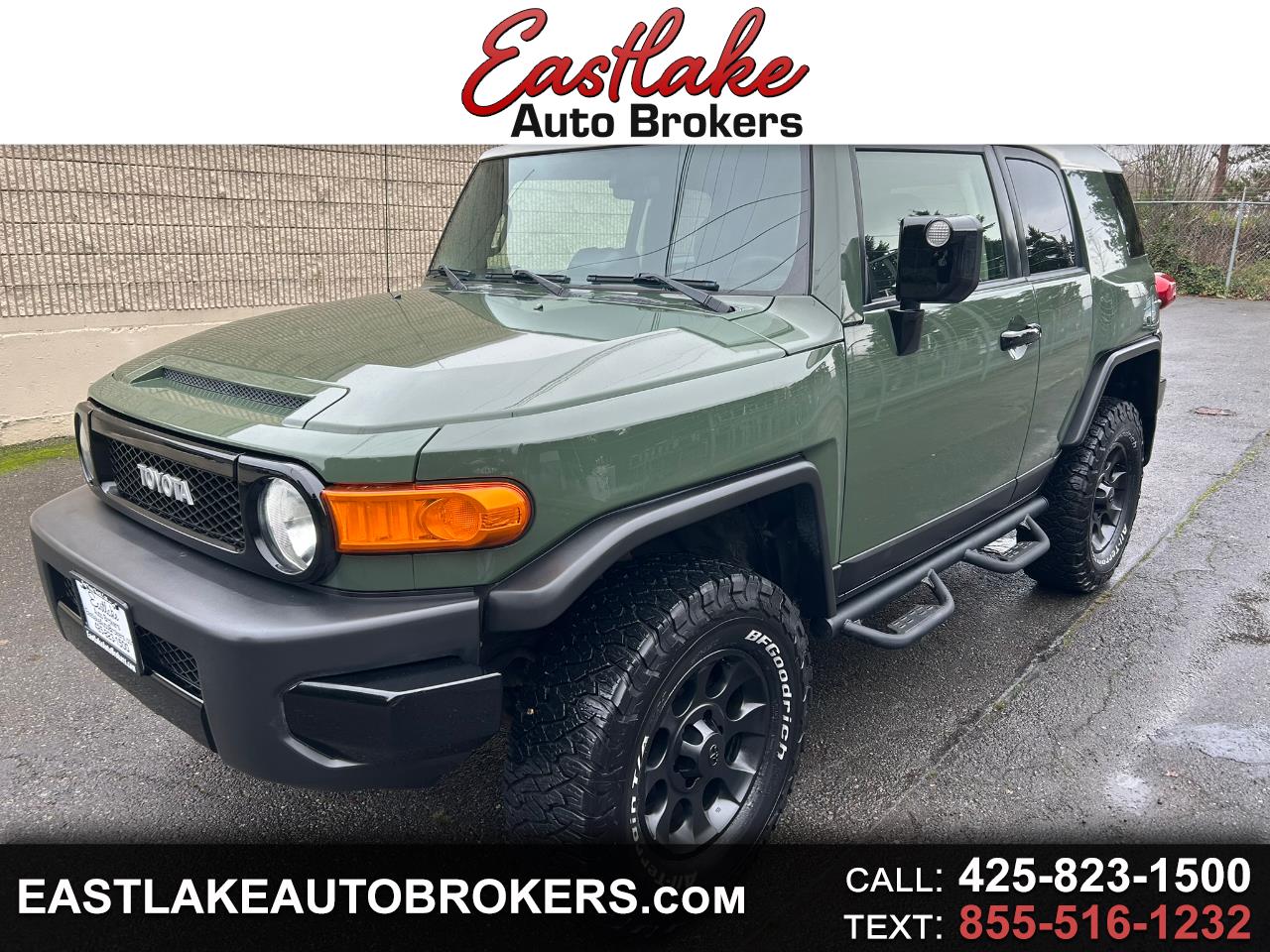 Toyota FJ Cruiser 4WD MT 2012