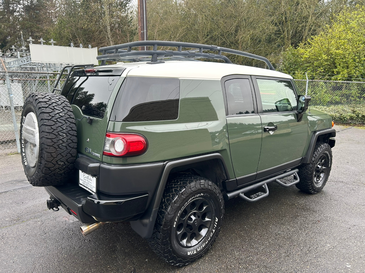 Toyota FJ Cruiser 4WD MT 2012