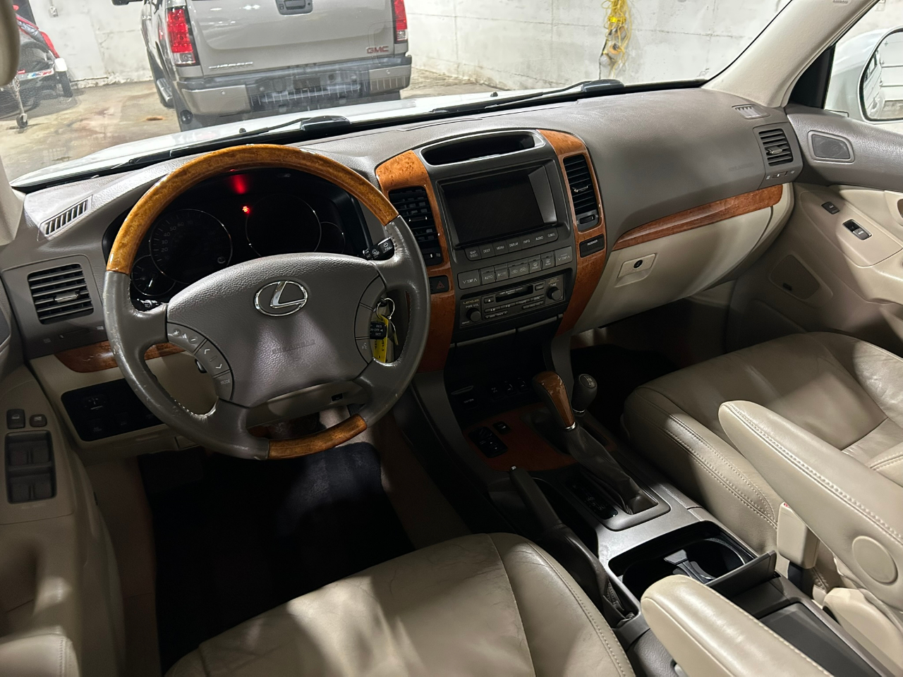 Lexus GX 470 Sport Utility 2004