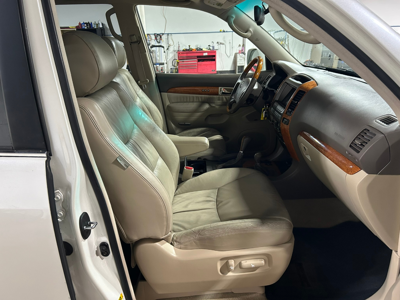 Lexus GX 470 Sport Utility 2004