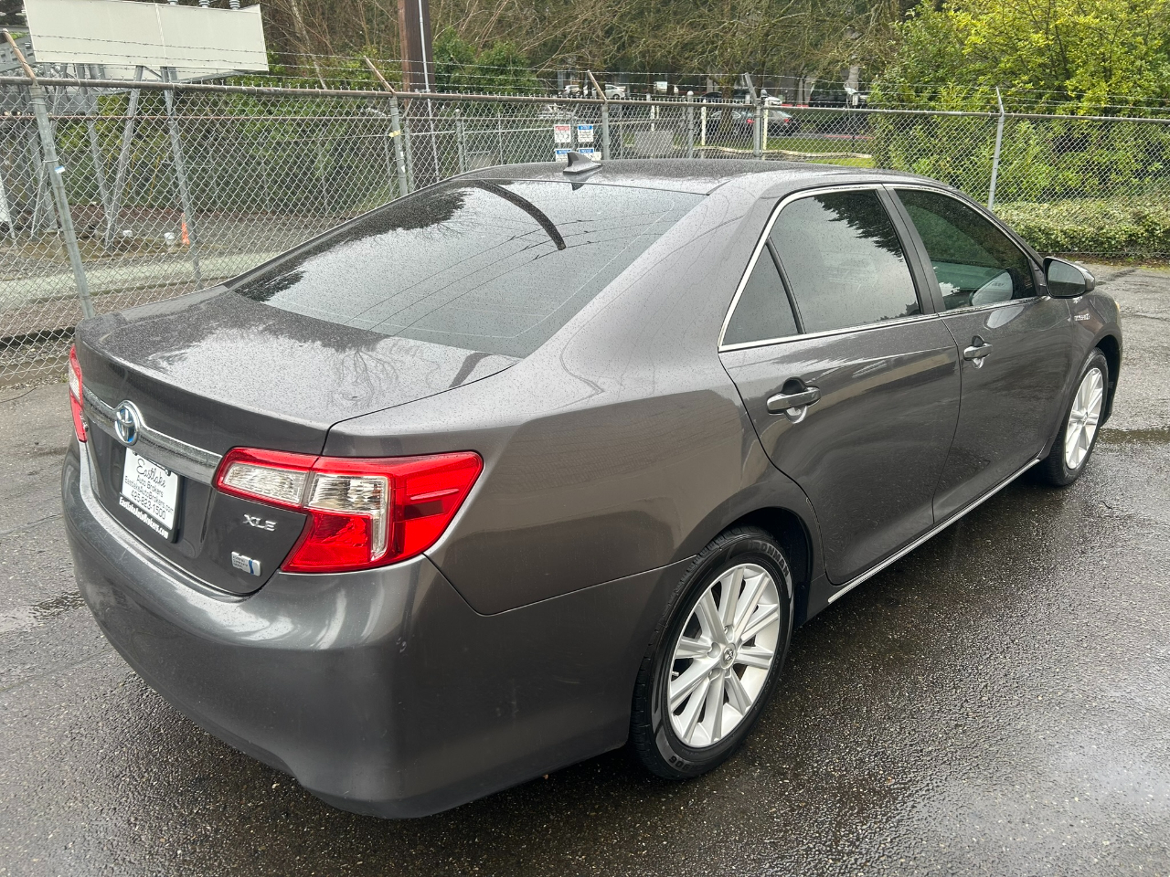 Toyota Camry Hybrid XLE 2014