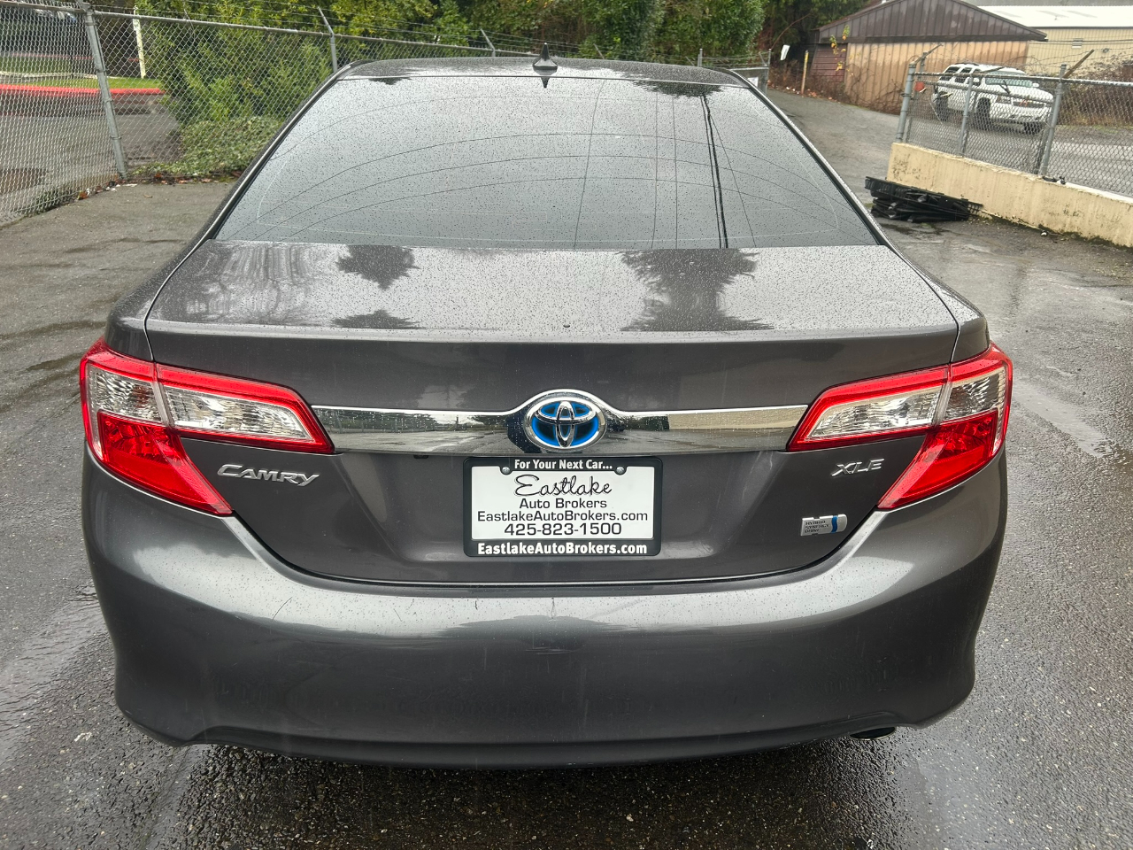 Toyota Camry Hybrid XLE 2014