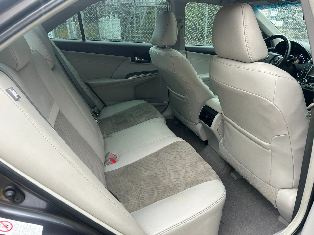 Toyota Camry Hybrid XLE 2014