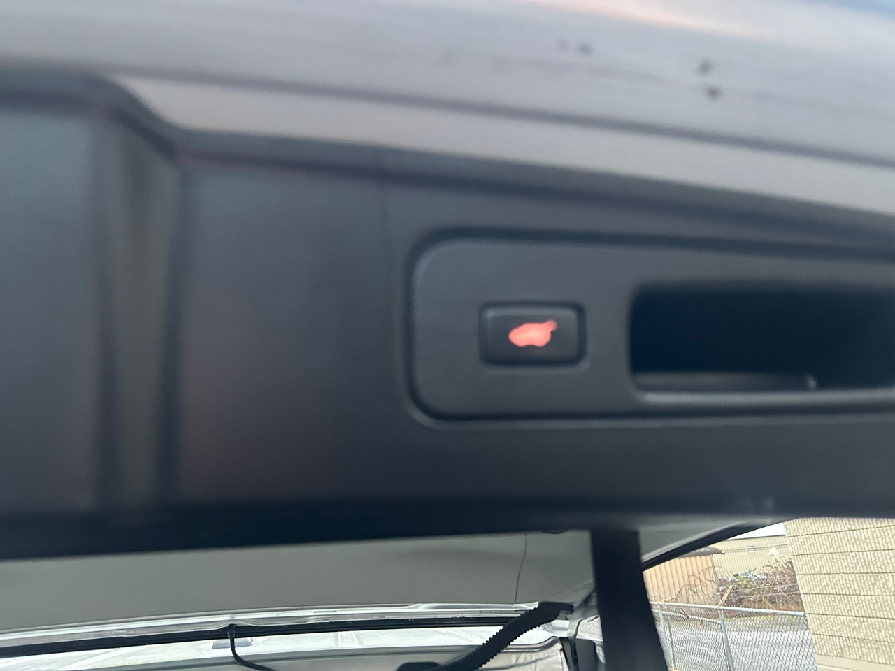 Honda Pilot Touring 4WD 5-Spd AT with DVD 2013