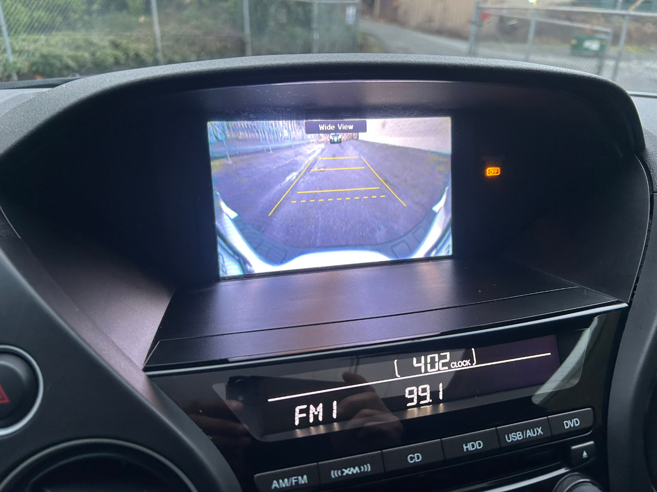 Honda Pilot Touring 4WD 5-Spd AT with DVD 2013