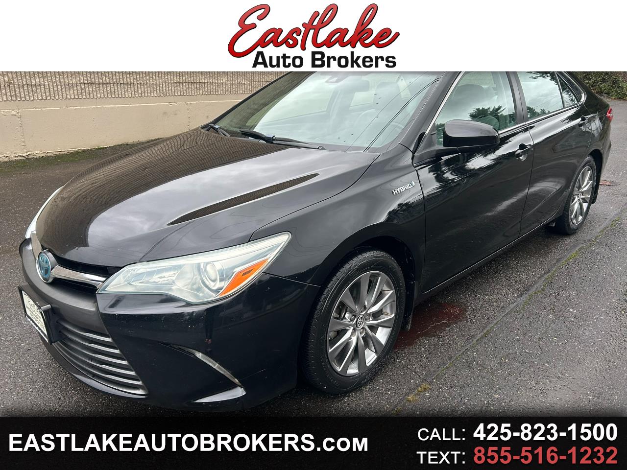 Toyota Camry Hybrid XLE 2016