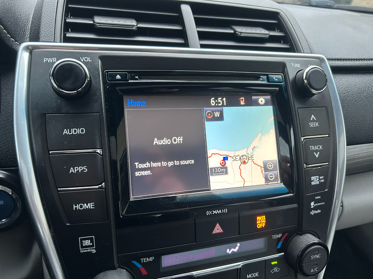 Toyota Camry Hybrid XLE 2016