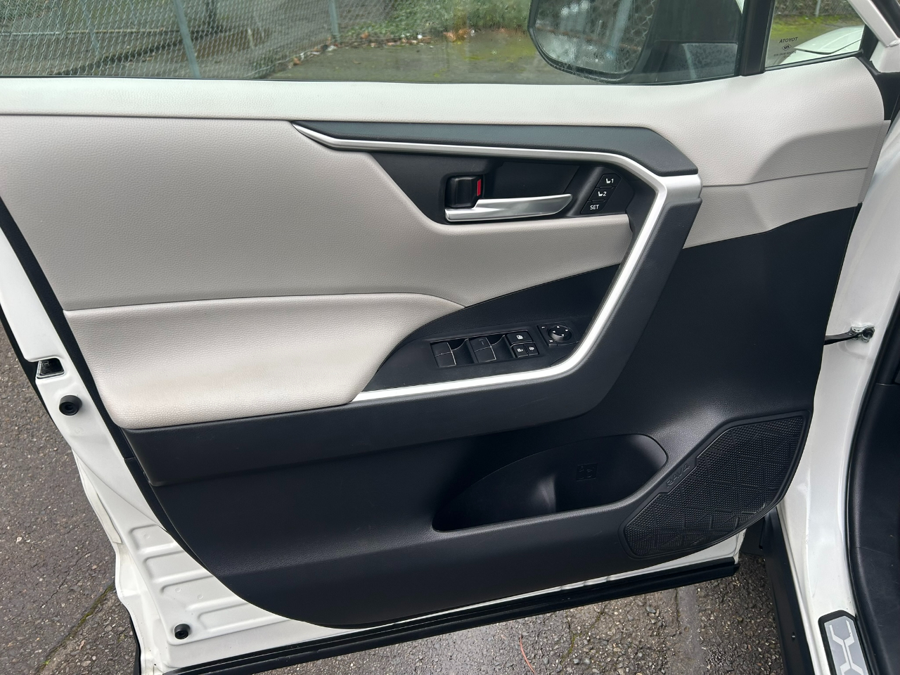 Toyota RAV4 Hybrid  2021