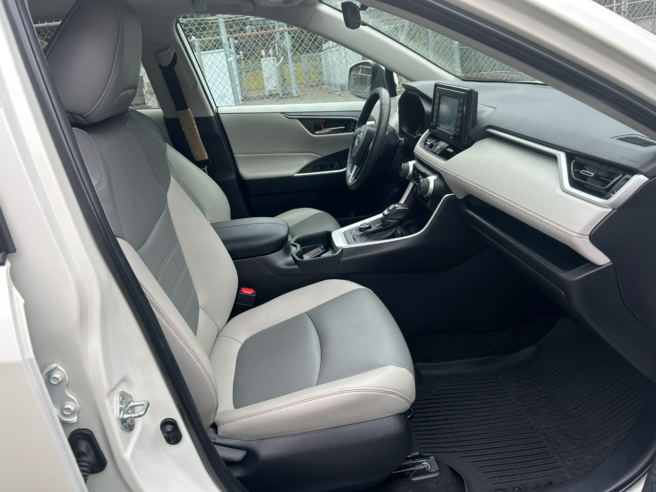 Toyota RAV4 Hybrid  2021