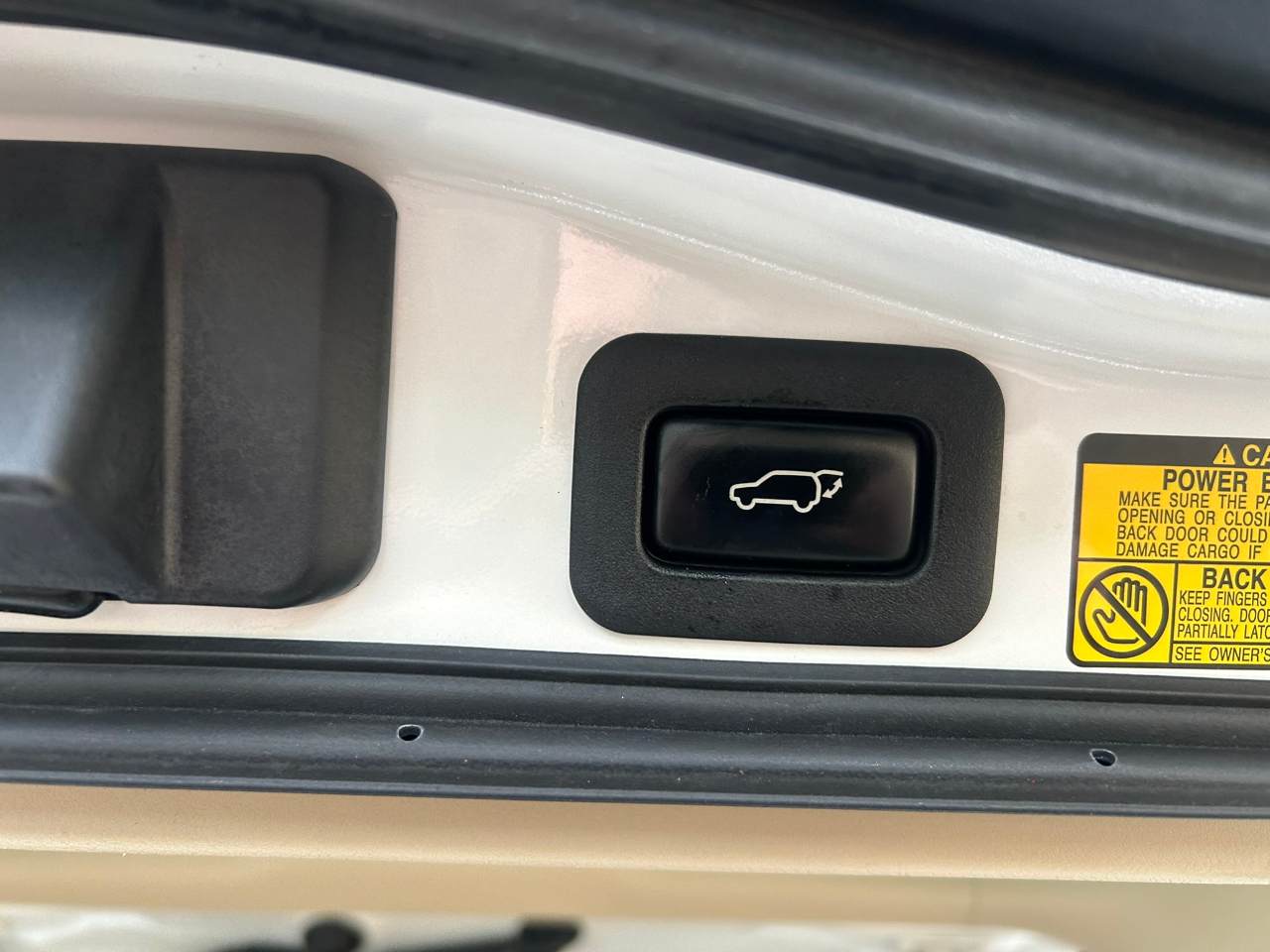 Lexus LX 570 Sport Utility 2013