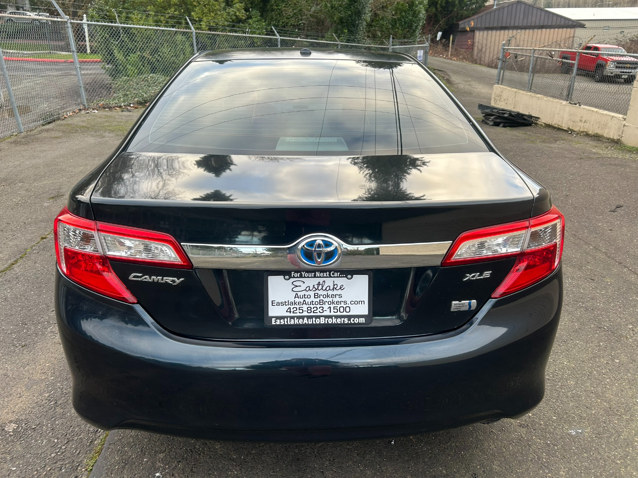 Toyota Camry Hybrid XLE 2014