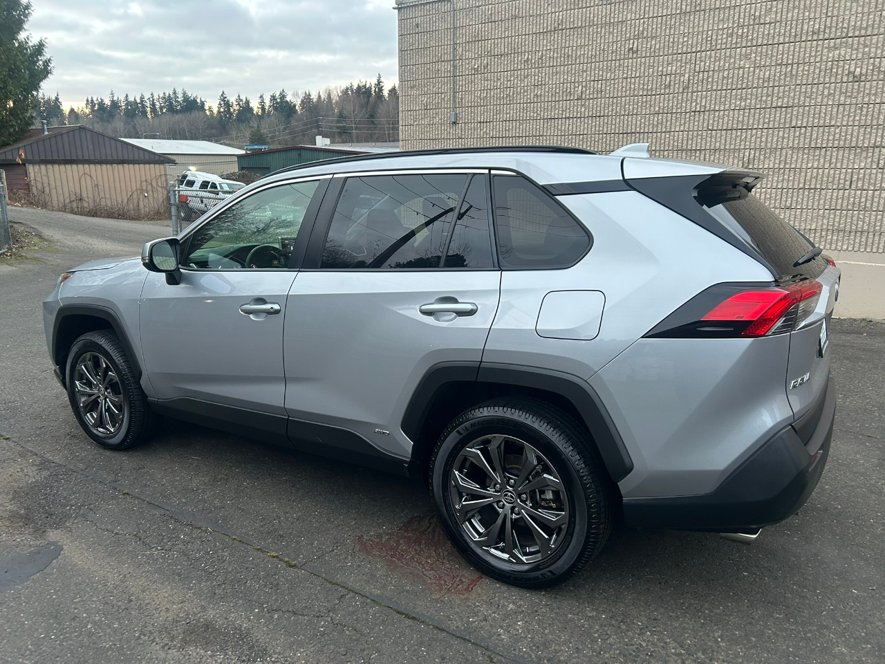 Toyota RAV4 Hybrid XLE Premium 2022