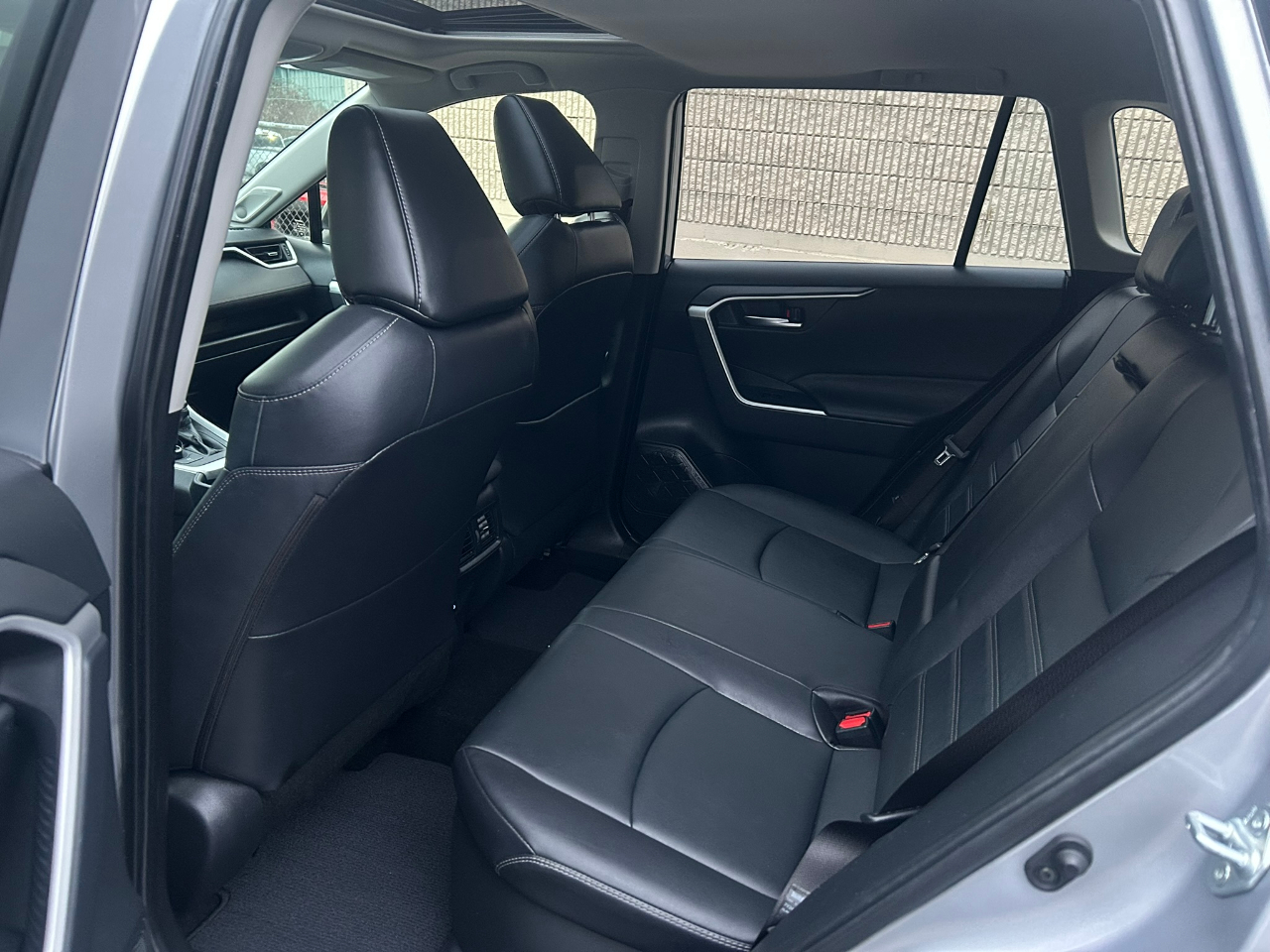 Toyota RAV4 Hybrid XLE Premium 2022