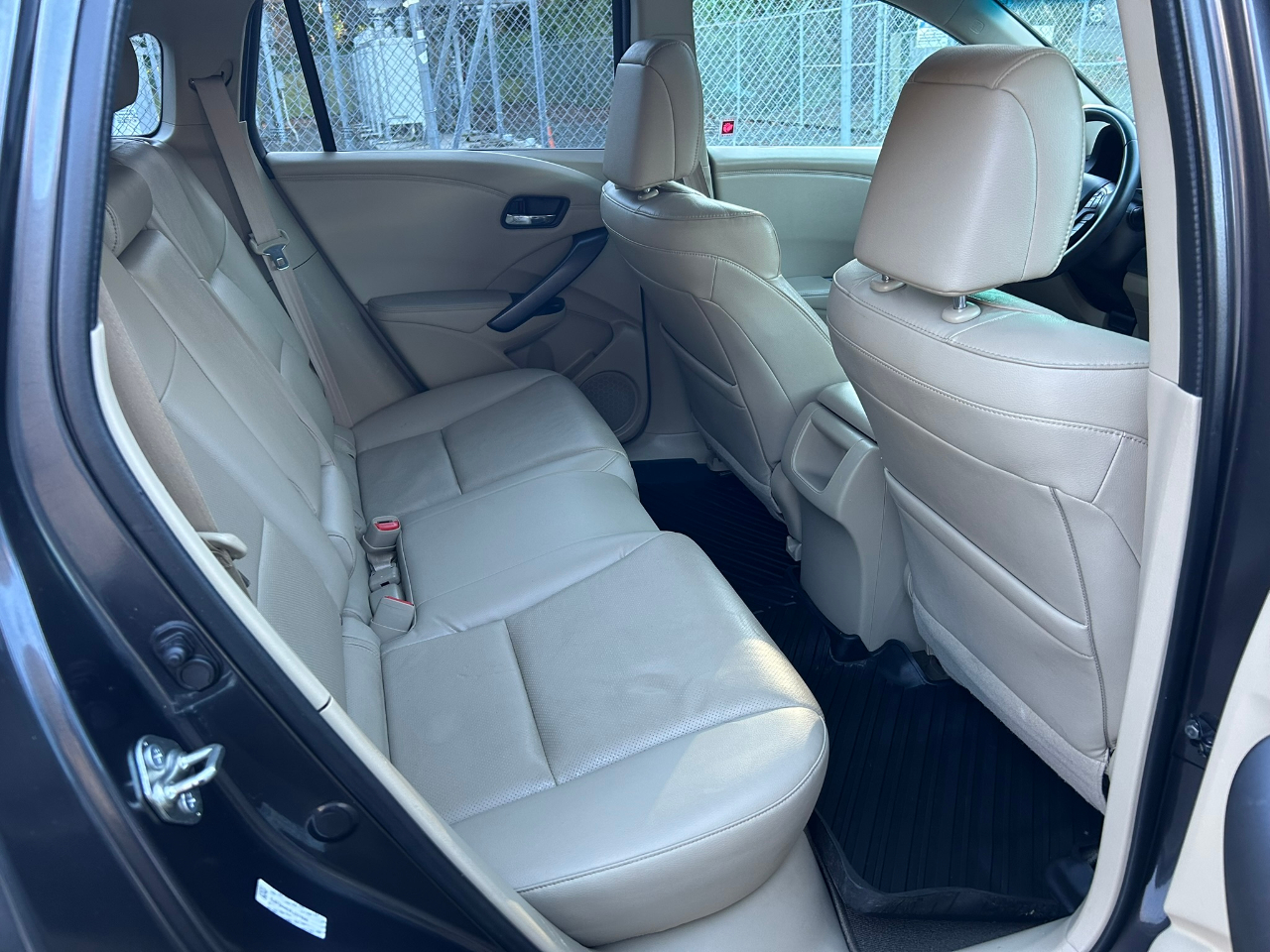 Acura RDX 6-Spd AT AWD w/ Technology Package 2015