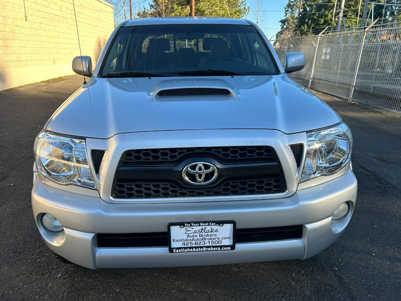 Toyota Tacoma  2011