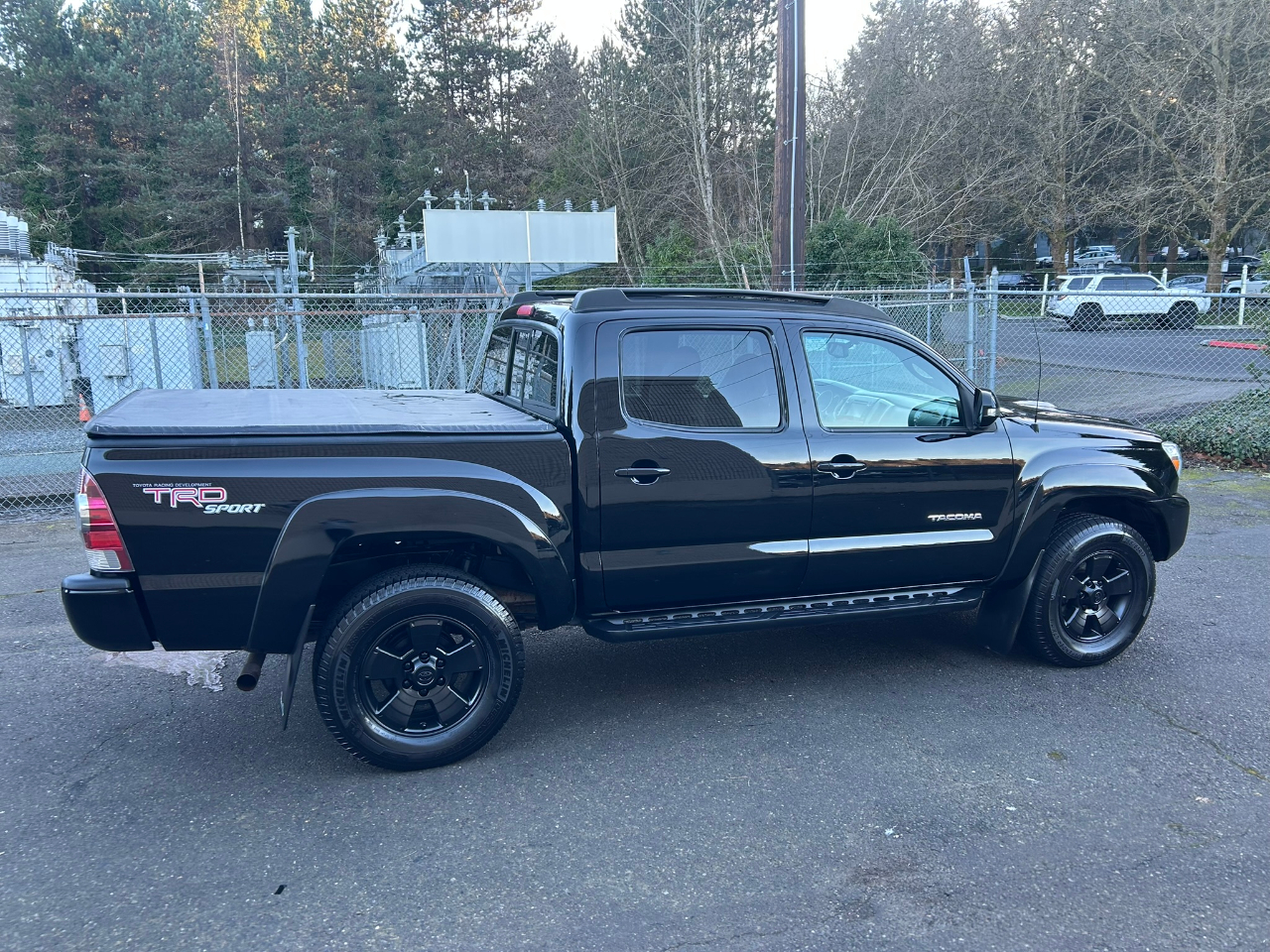 Toyota Tacoma  2013