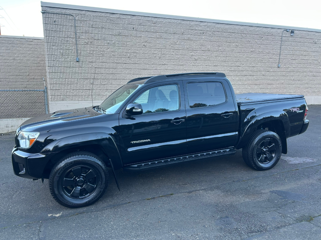 Toyota Tacoma  2013