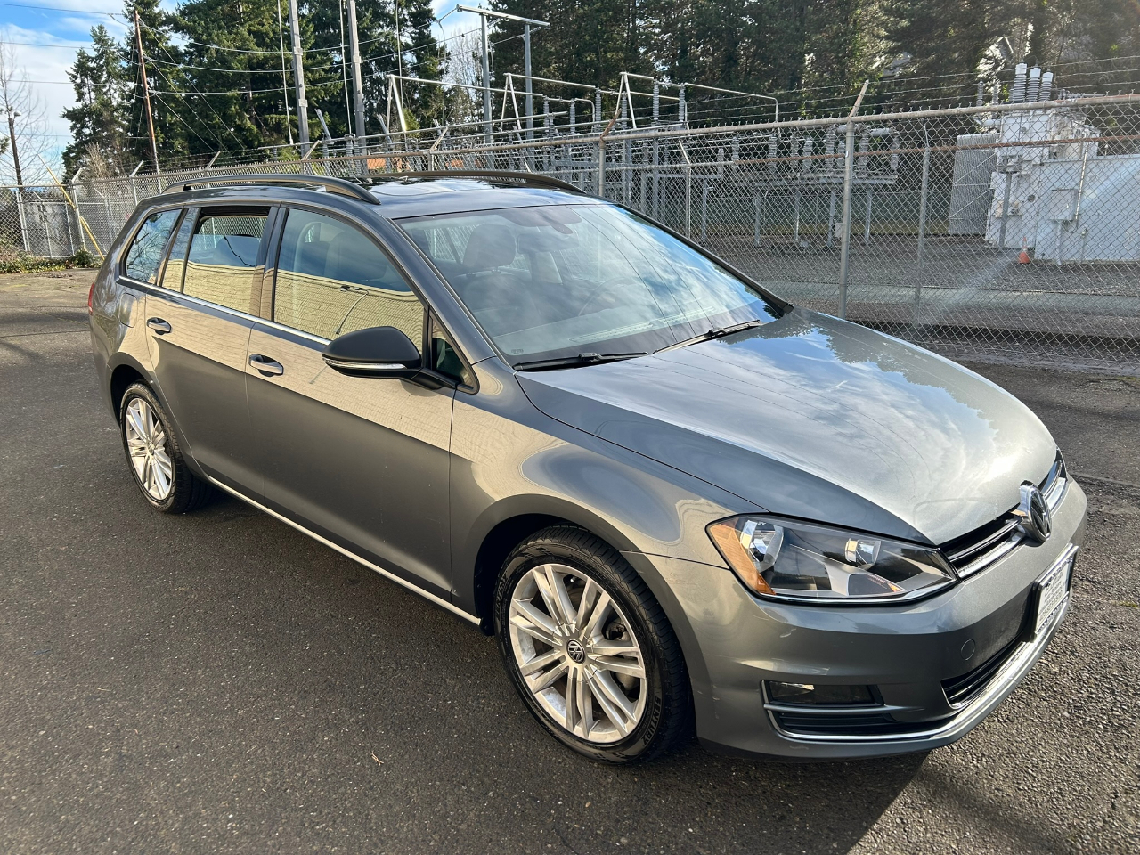Volkswagen Golf SportWagen TDI SE 6A 2015