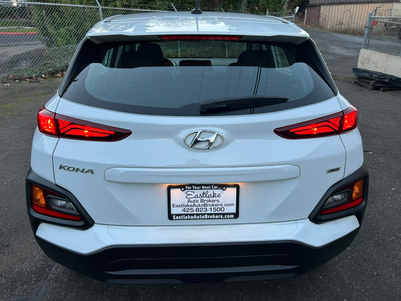 Hyundai Kona SE AWD 2021