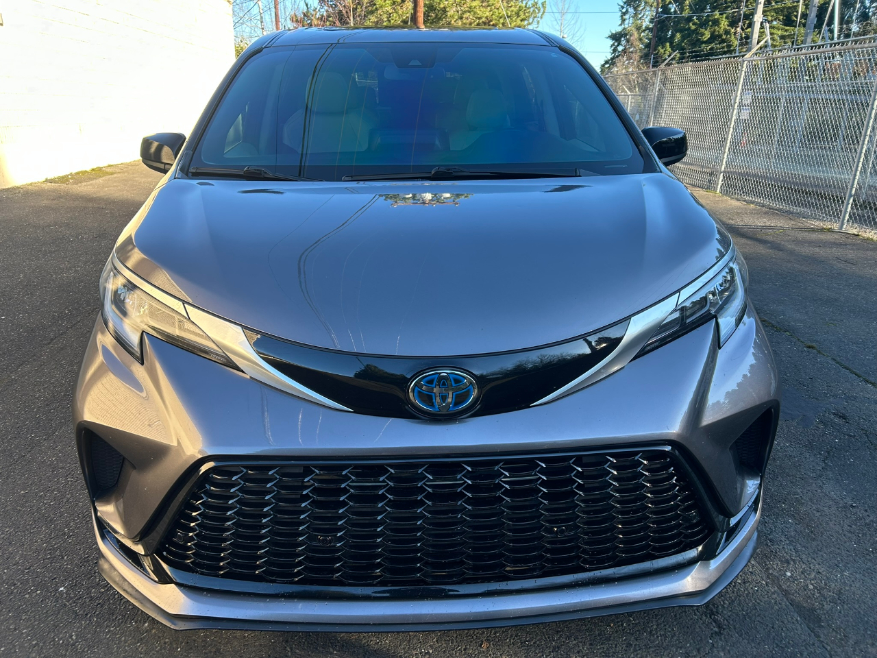 Toyota Sienna XSE 7-Passenger AWD 2021