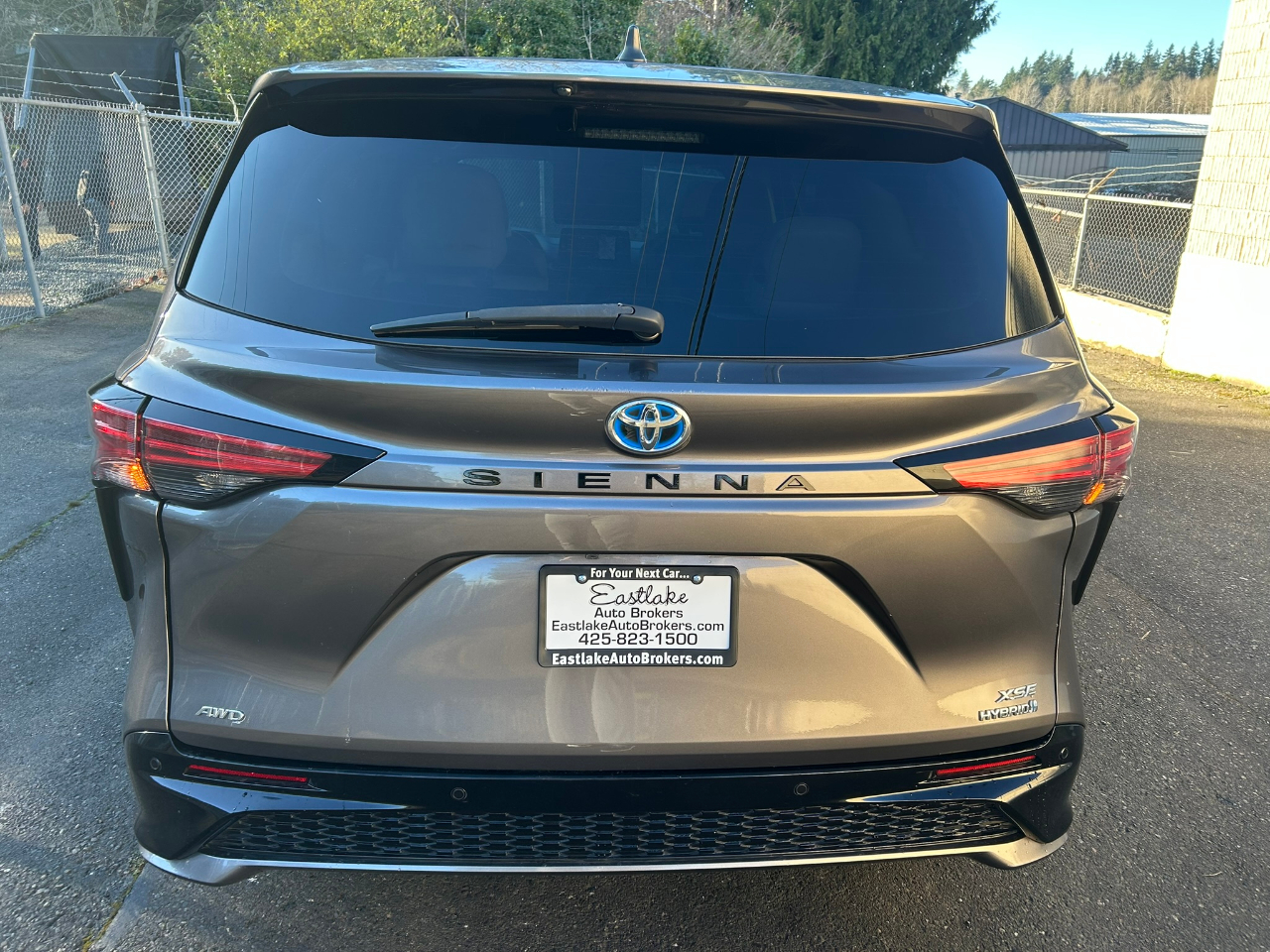 Toyota Sienna XSE 7-Passenger AWD 2021