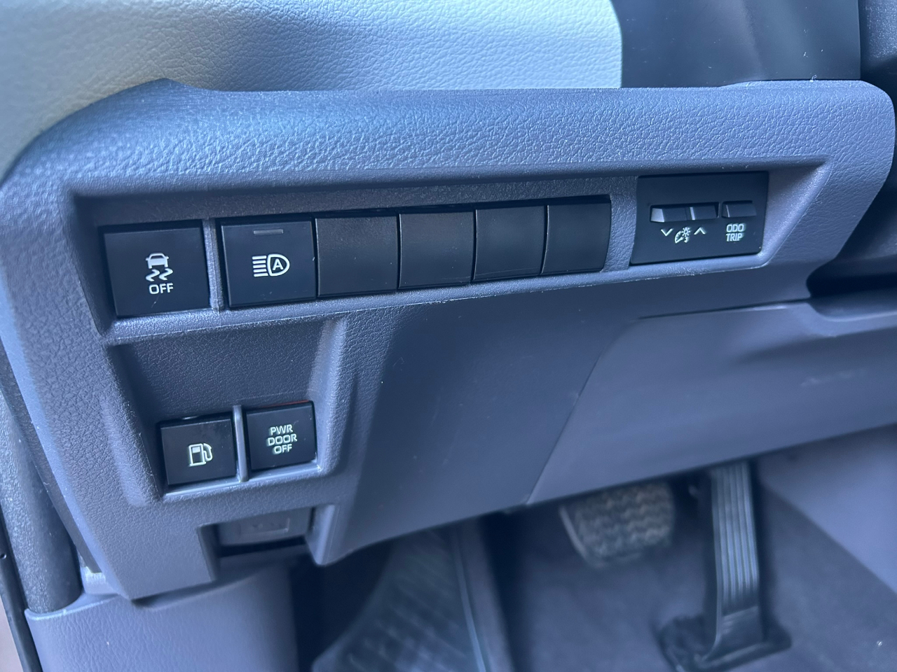 Toyota Sienna XSE 7-Passenger AWD 2021