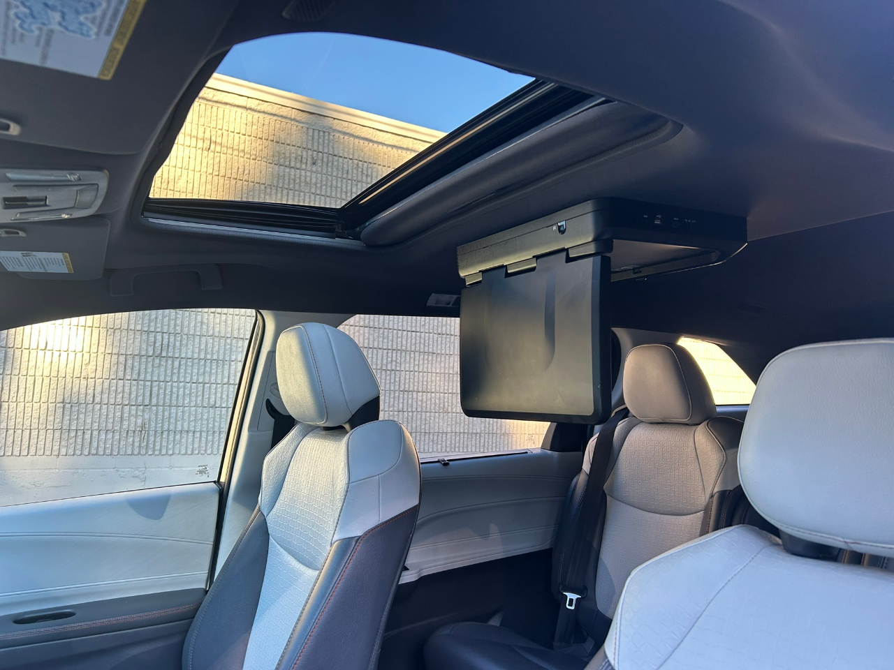 Toyota Sienna XSE 7-Passenger AWD 2021