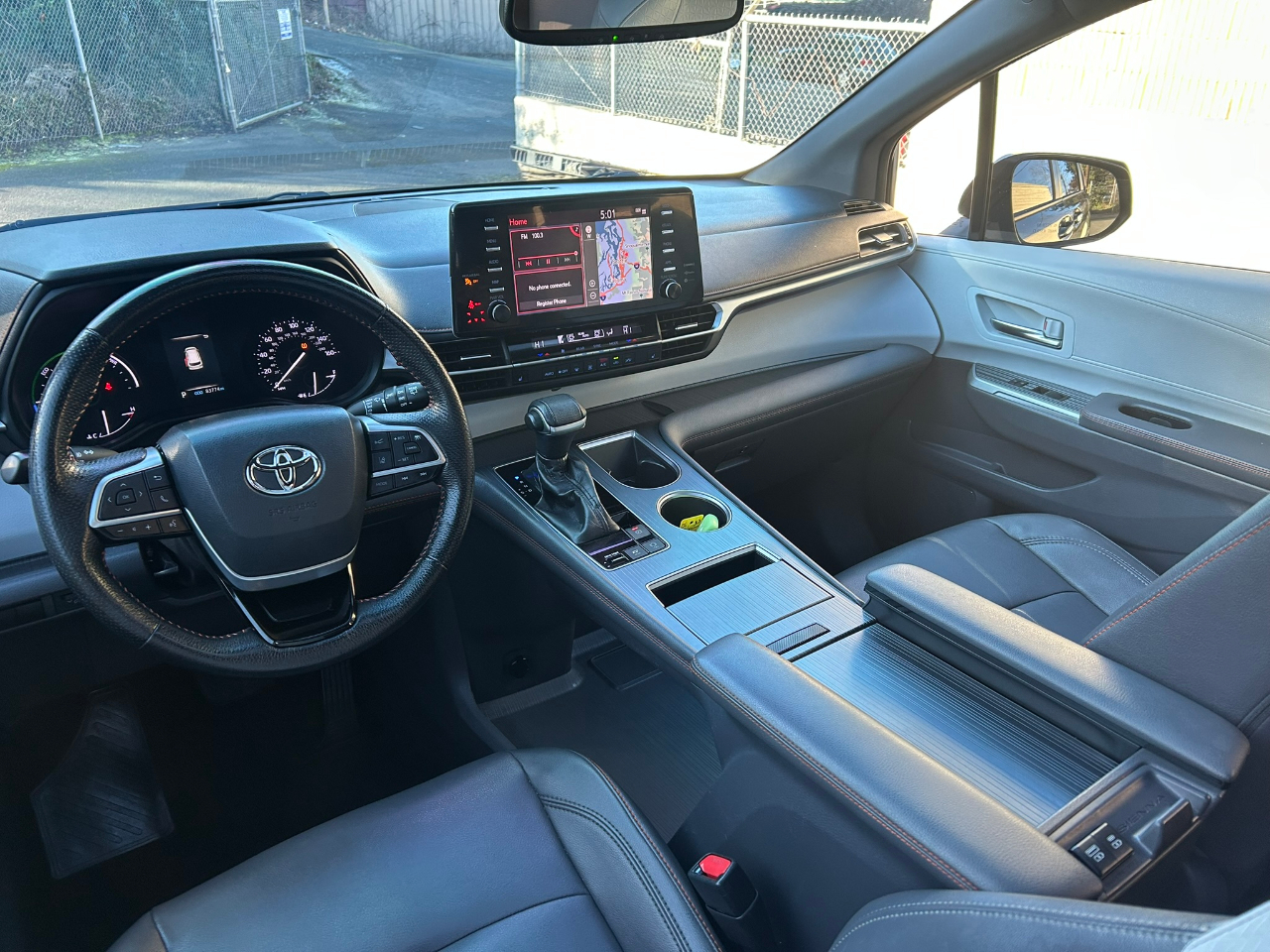 Toyota Sienna XSE 7-Passenger AWD 2021